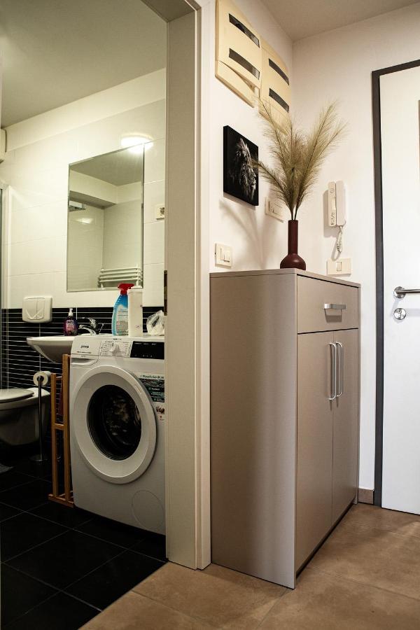 Burin Apartment Копер Екстериор снимка